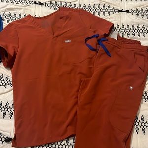 EUC figs scrubs, color is AUBURN (war Eagle). It’s a beautiful color.